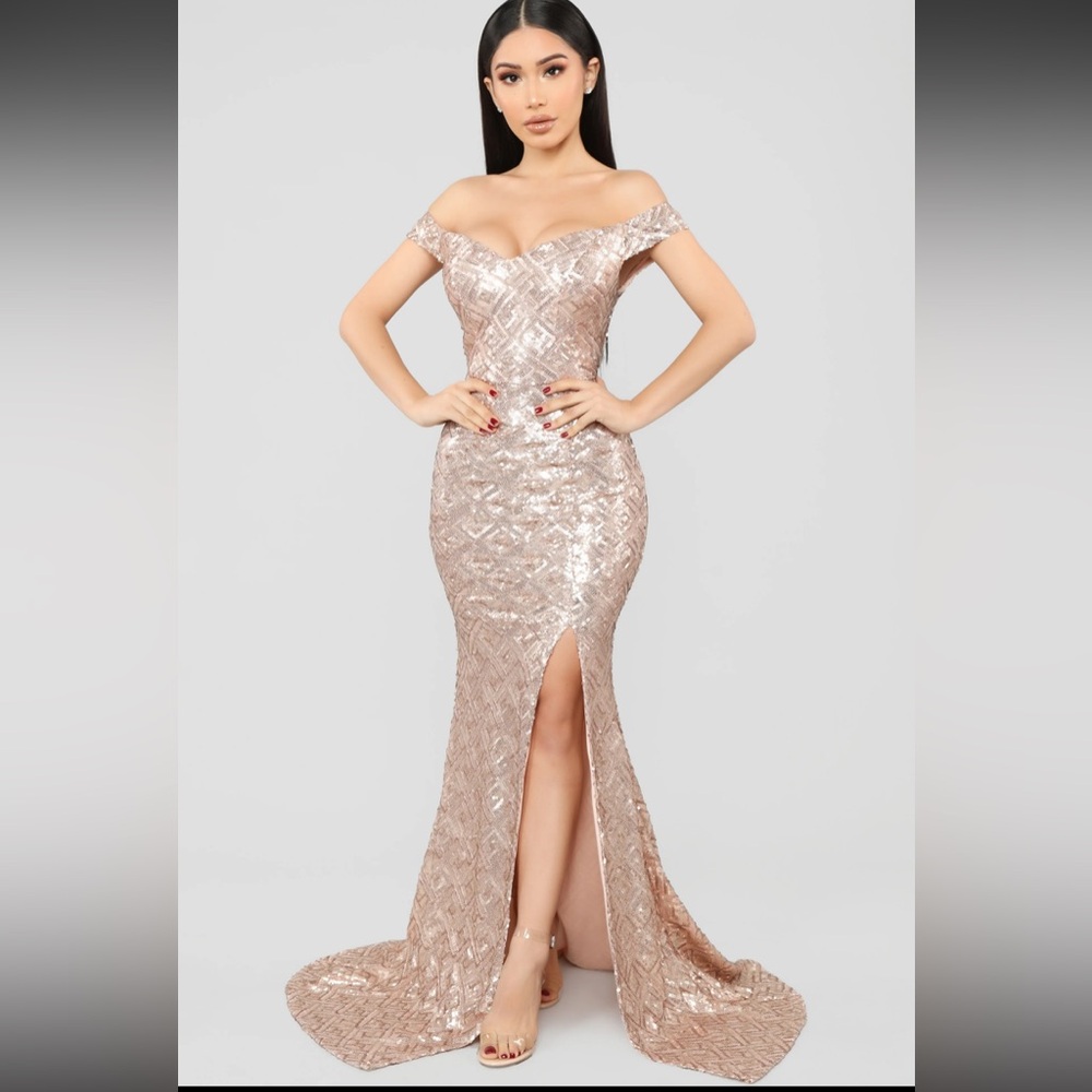 Fashion Nova- I’ll be your queen sequin maxi dress- rose gold